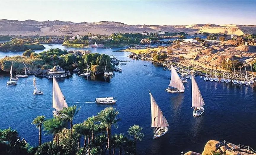 Aswan Felucca Tour & Walk Tour in Aswan Market. — photo 1