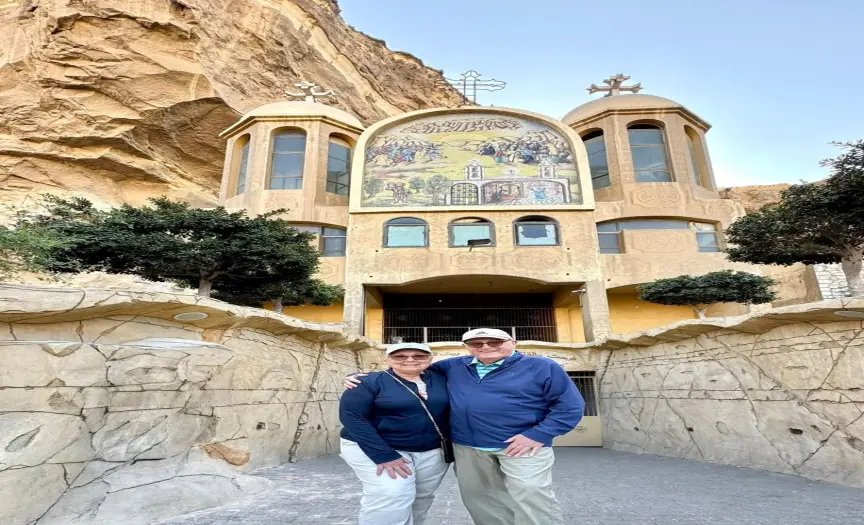 Exploring The Cave Church of St. Simon, Old Coptic Cairo Churches, Ben Ezra Synagogue, GEM & Dinner at Hayat Restaurant in Front of Giza Pyramids. — photo 2