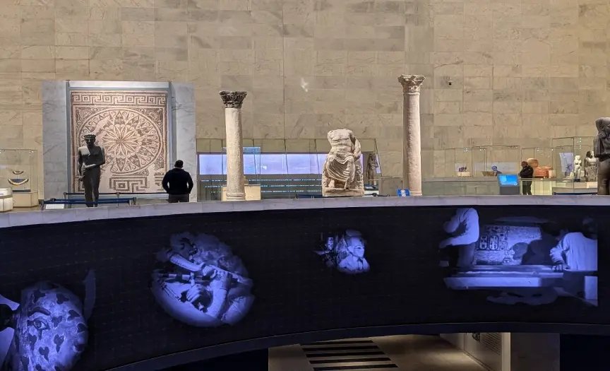 Exploring The NMEC Mummies Museum, The GEM & Romantic Dinner in Front of The Pyramids View. — photo 7