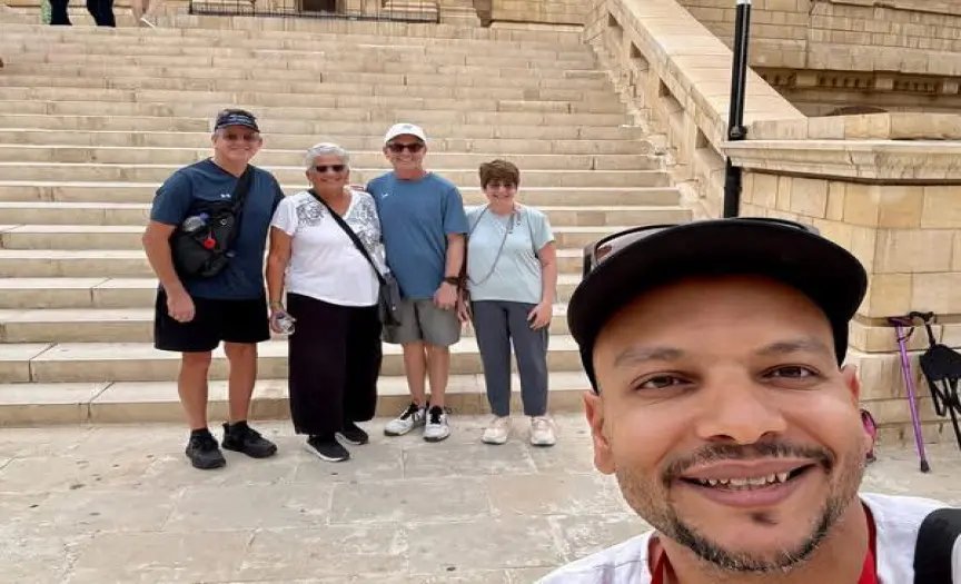 Exploring The Old Coptic Cairo, The NMEC Museum & Dinner at Sunset in Front of The Pyramids. — photo 16