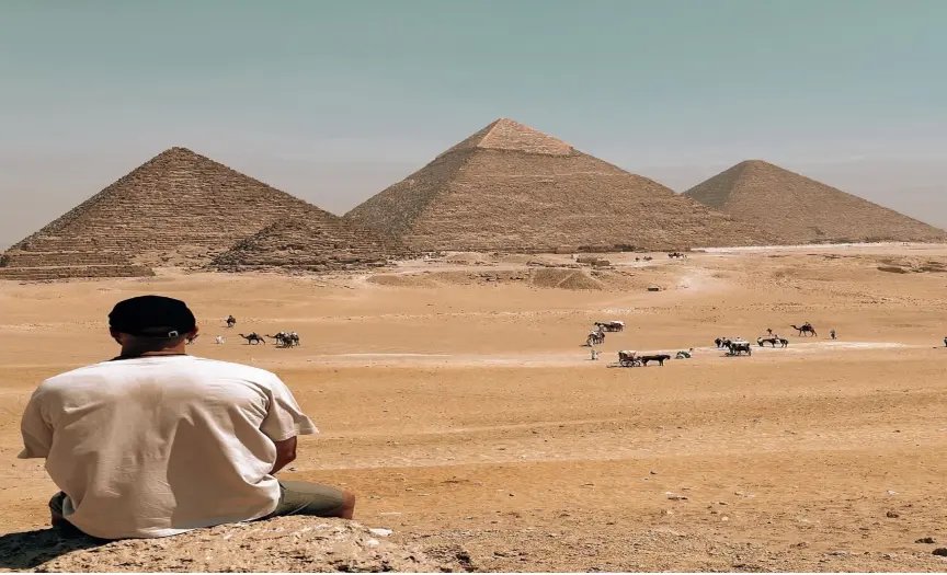 Private Tour at Giza Pyramids, Lunch at Hayat Pyramids Restaurant, The GEM & Khan El-Khalili Market. — photo 9